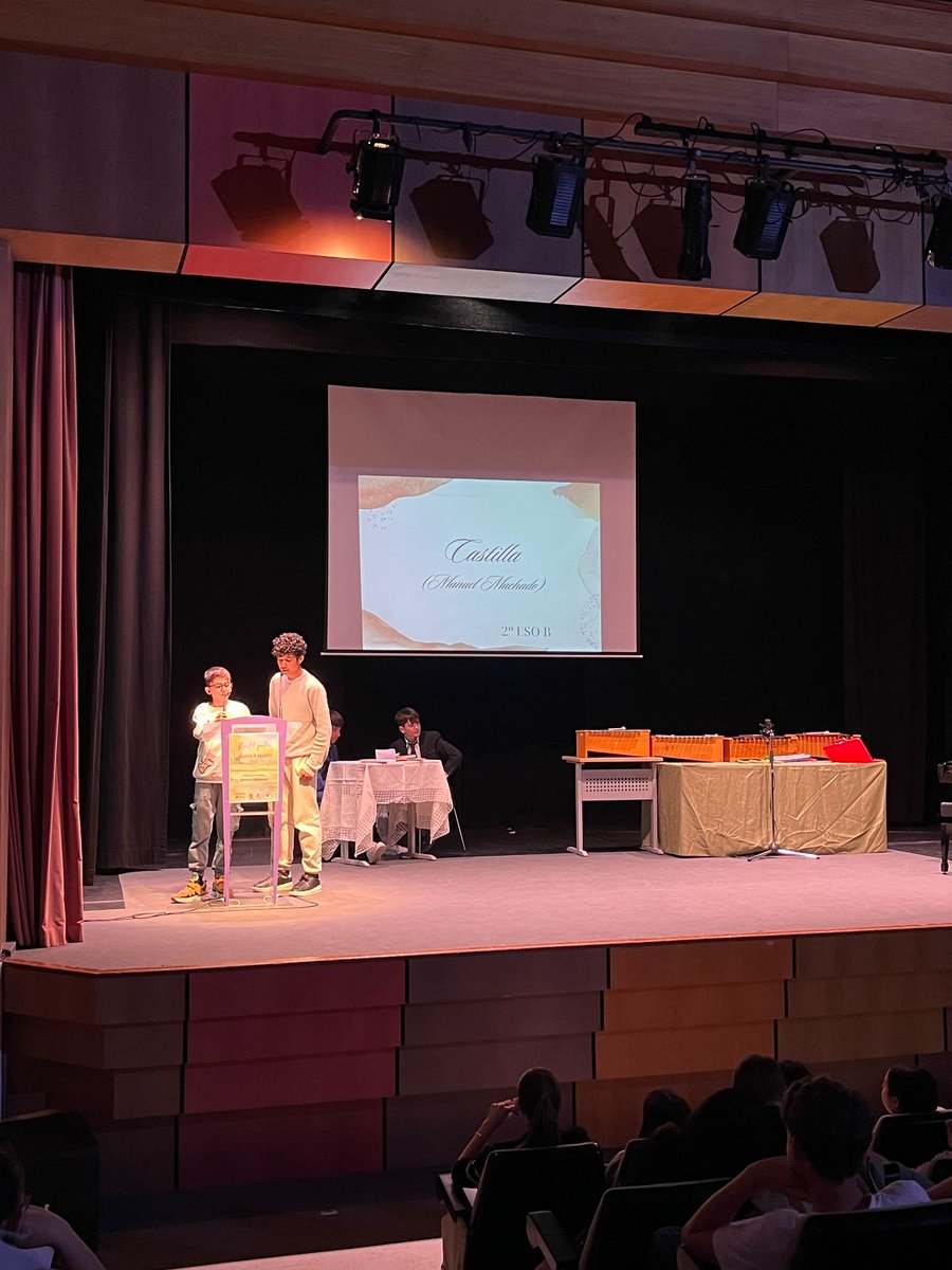iesGermanSR's tweet photo. Un curso más la poesía toma la palabra en el @ies_gsr esta vez de la mano de los hermanos Machado. #150AntonioMachado #FomentoLecturs_IESGSR @ceipseveriano  @colegiopublicomigueldeunamuno @ACOPEDIS1 https://t.co/rCAFmolYGM
