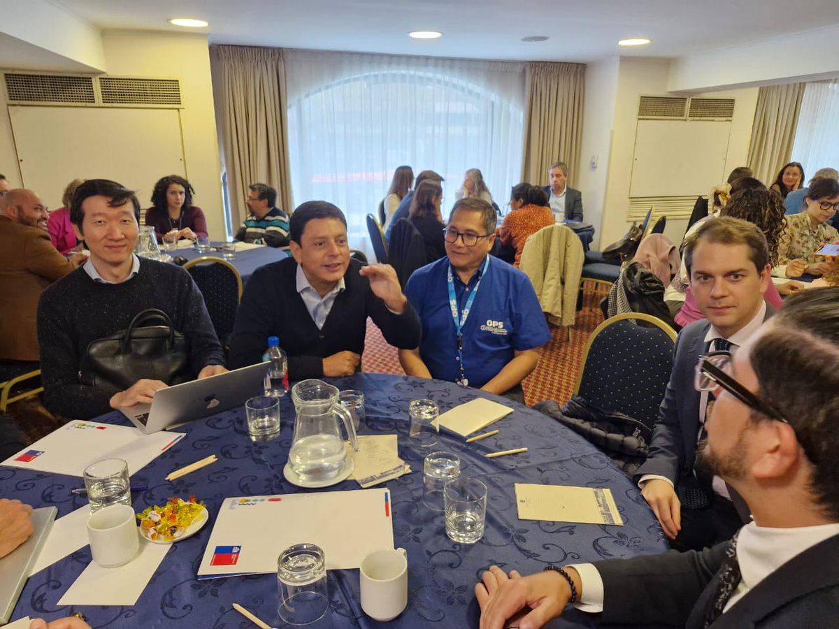 OPS/OMS Chile (@opsomschile) on Twitter photo 👏Representante de OPS/OMS <a href="/GEscalanG/">Giovanni Escalante Guzmán</a> participa de las conclusiones de misión #ImPACT MINSAL OIEA OPS IARC, oportunidad de un fructífero diálogo para mejoras en el abordaje integral de la prevención y control de la respuesta al cáncer en Chile 🇨🇱
#SaludParaTodos 👏Representante de OPS/OMS <a href="/GEscalanG/">Giovanni Escalante Guzmán</a> participa de las conclusiones de misión #ImPACT MINSAL OIEA OPS IARC, oportunidad de un fructífero diálogo para mejoras en el abordaje integral de la prevención y control de la respuesta al cáncer en Chile 🇨🇱
#SaludParaTodos