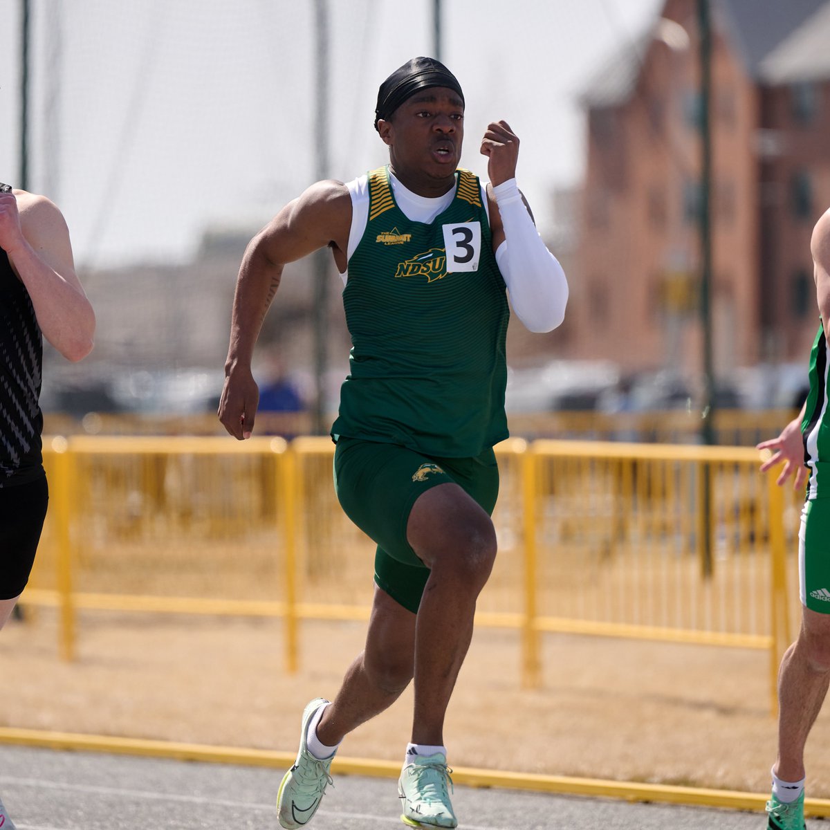 NDSUTrackField's tweet photo. Brooks Turner, Jayden Murdock, Jayden Williams and Tyler Milkes won the 4x100m relay in a season-best 41.25. https://t.co/bmzf5XWYCg