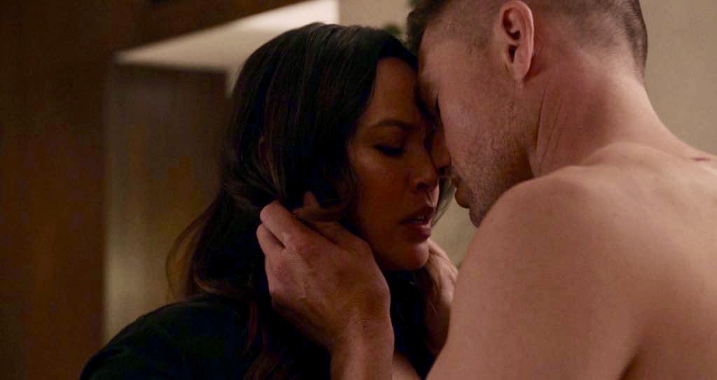 sgtsxchenford's tweet photo. I 100% believe that Tim fell more in love with Lucy post breakup. The breakup was never about not loving HER but him not loving himself. 

And she didn’t turn on him or anything and he realized he would never fall out of love with her and he was determined to make it right and that’s exactly what he’s doing 🥹🩷