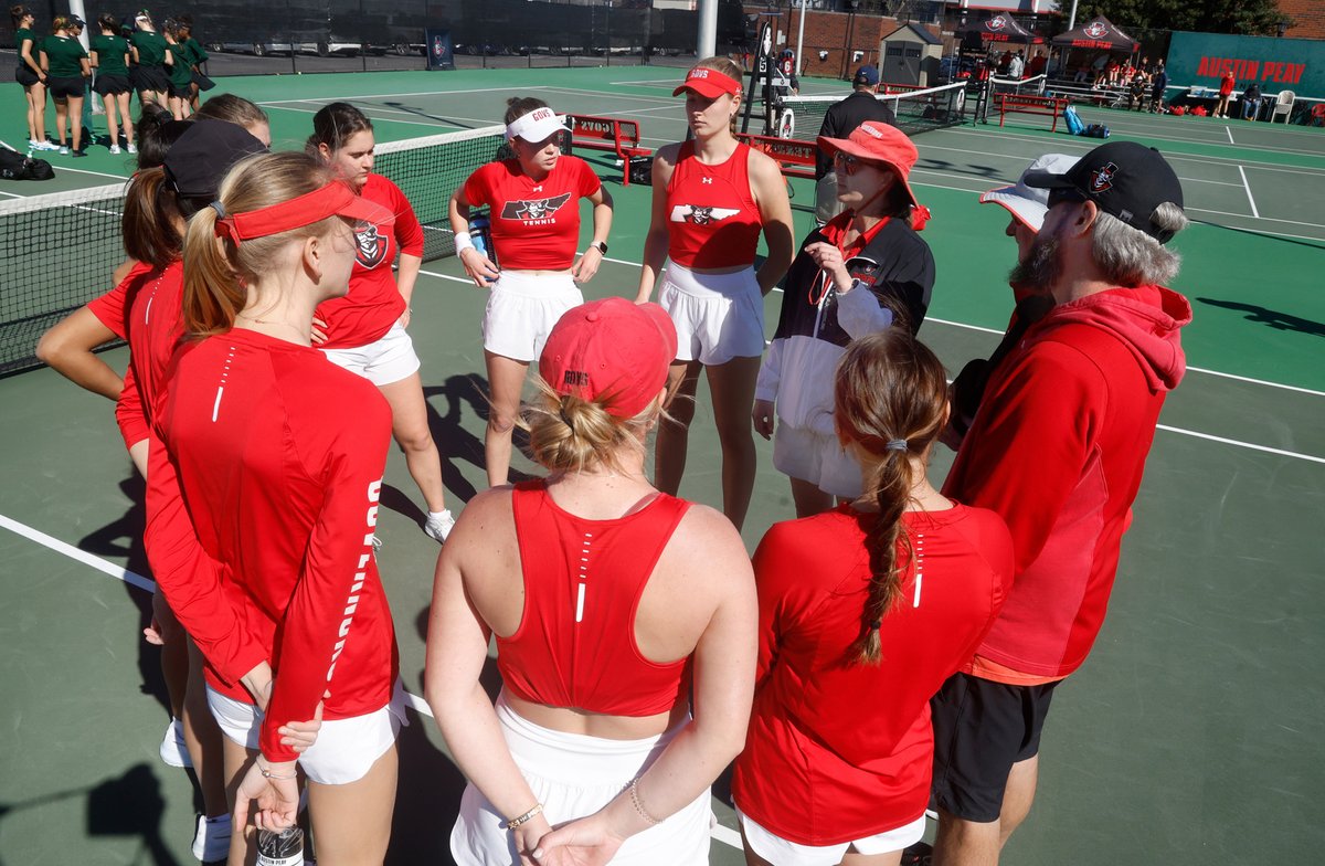 The Governors took a 5-2 loss to the Hatters in DeLand🎩🎾

📰 tinyurl.com/mvaatjp9

#LetsGoPeay