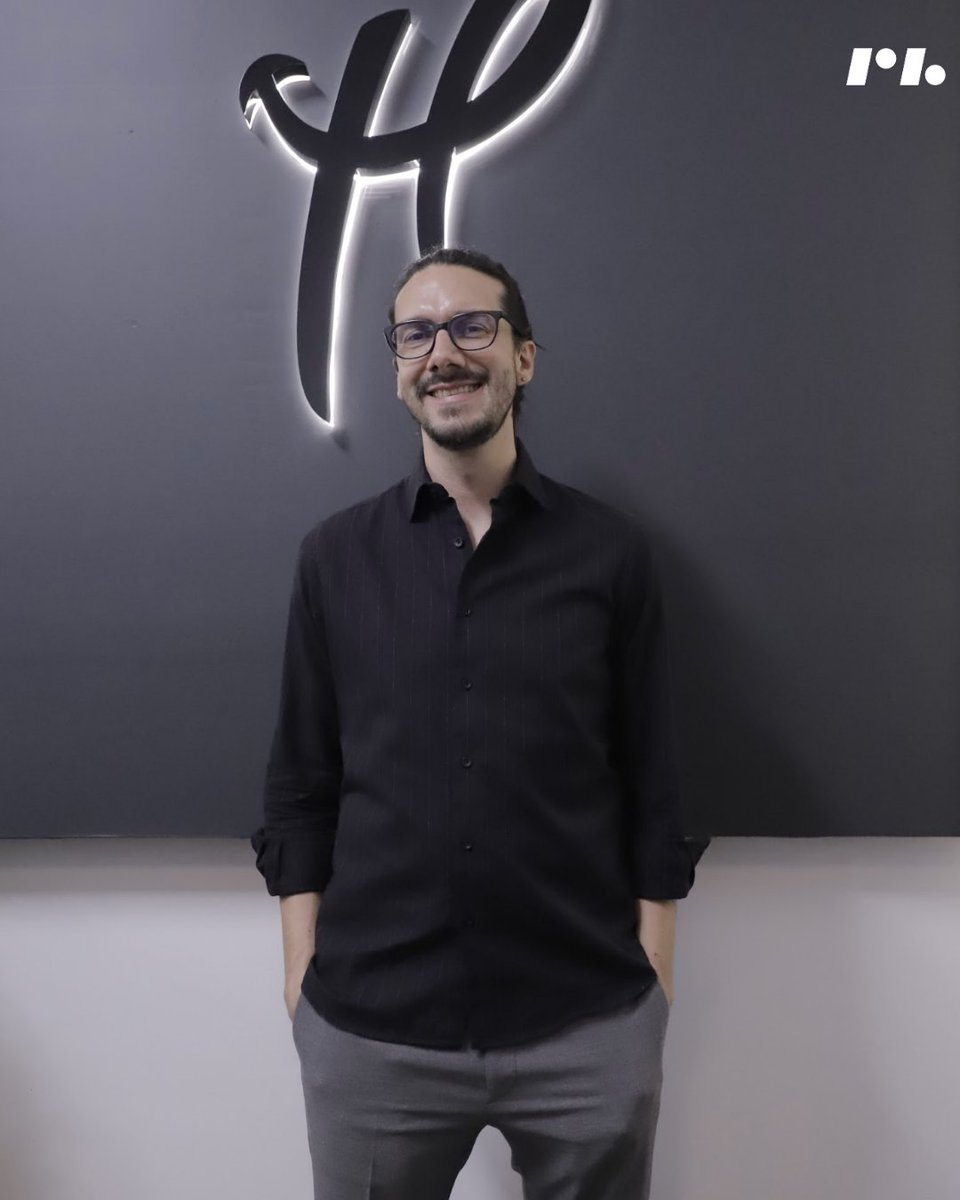 roastbrief's tweet photo. 🎉 Estuvimos en la inauguración de las nuevas oficinas de @HappyStudiomx y fue una experiencia increíble 💥✨ Creatividad, innovación y buena vibra en cada rincón. ¡Así se construye el futuro! 🚀 #Marketing #HappyStudio https://t.co/W00Qd62Gwi