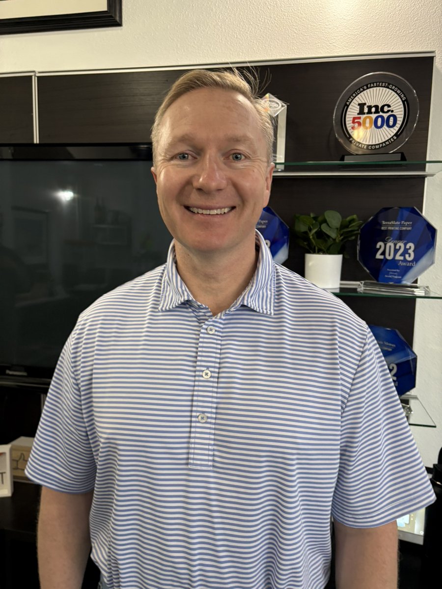 TerraSlatePaper's tweet photo. Meet Bo Ceder, our new Sales Manager at TerraSlate! With 20+ years in aviation &amp; fuel, he’s here to revolutionize hospitality with our #waterproof #paper. Catch him at our next #tradeshow! #TerraSquad #sales #customerservice https://t.co/7BGRBjQPQM