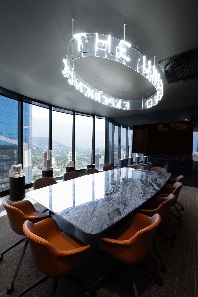 dip_architects's tweet photo. Our new headquarters: An immersive environment that celebrates creativity, culture, and the future of design.
.
#diparchitects #newoffice #elevationera #elevation #newhq #headquarters #interiordesign #dipdesign #metropolitancenter #spgg https://t.co/hMpEnYstM2