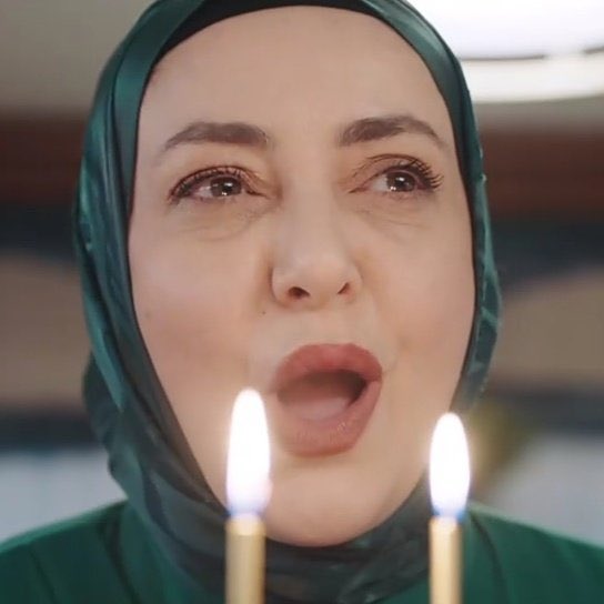 whtm_jelm's tweet photo. hayatında üflediği ilk ve son mum oldu çok üzgünüm 
#kizilcikşerbeti https://t.co/B0kw04DLiR