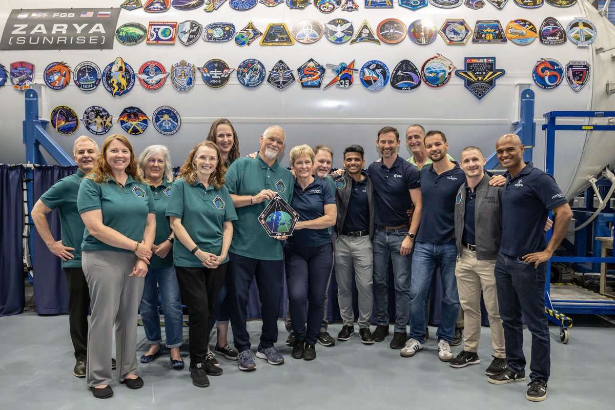 NASAJohnson's tweet photo. The @Axiom_Space Mission 4 (Ax-4) crew has completed their @NASA training ahead of their mission to the @Space_Station! In Houston, the crew’s training teams celebrated this milestone with a mission plaque hanging and cake cutting ceremony – a NASA tradition. 💫 https://t.co/ZoZ1cBuWpU