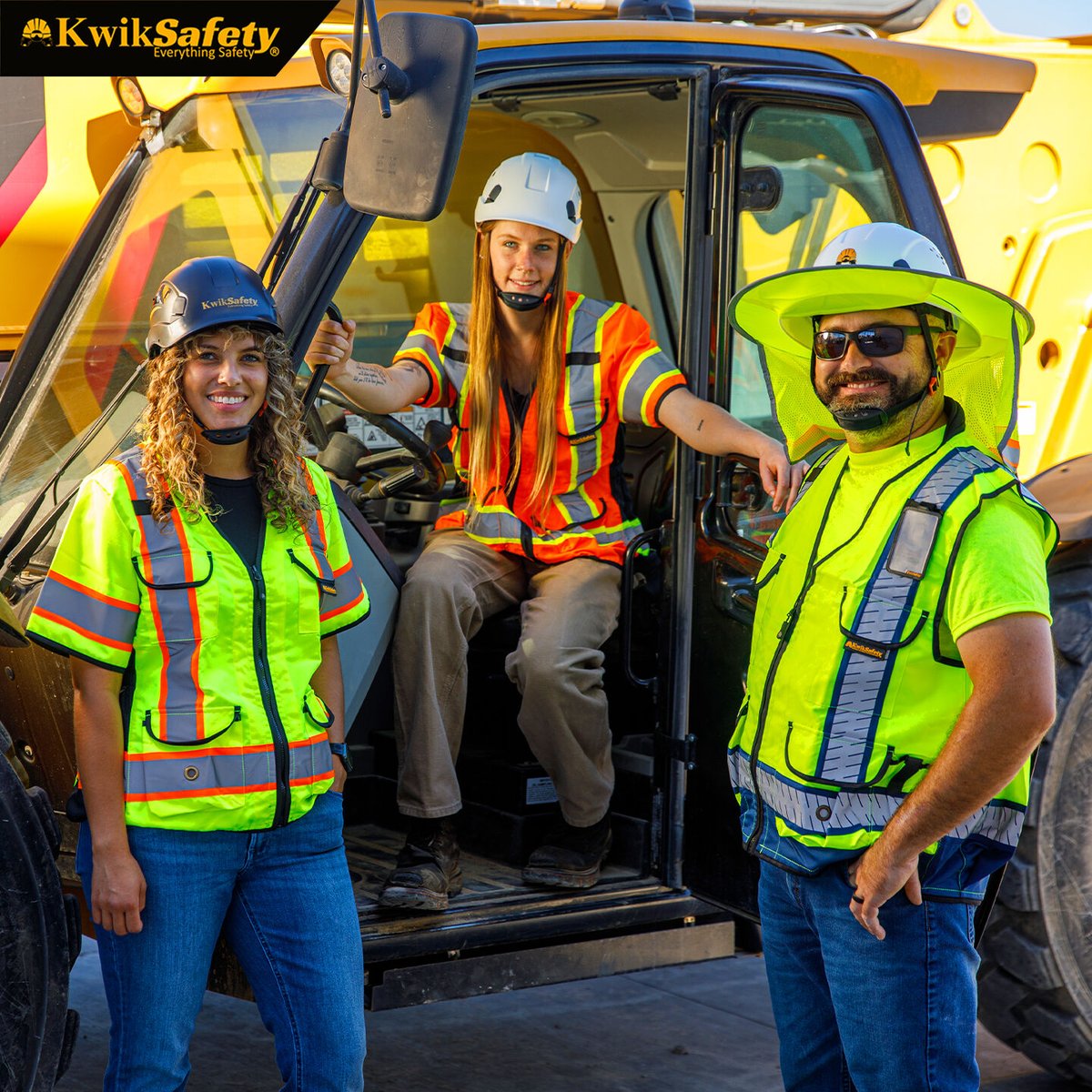 KwikSafety's tweet photo. 🦺 Not all safety vests are created equal — and wearing one incorrectly can put you at risk!

Here’s how to choose and wear your hi-vis vest the right way ➡️ https://t.co/SjAEQHJXYQ

#WorkSafeStaySeen #HiVisGear #SafetyFirstAlways https://t.co/WwLiPU8mFP