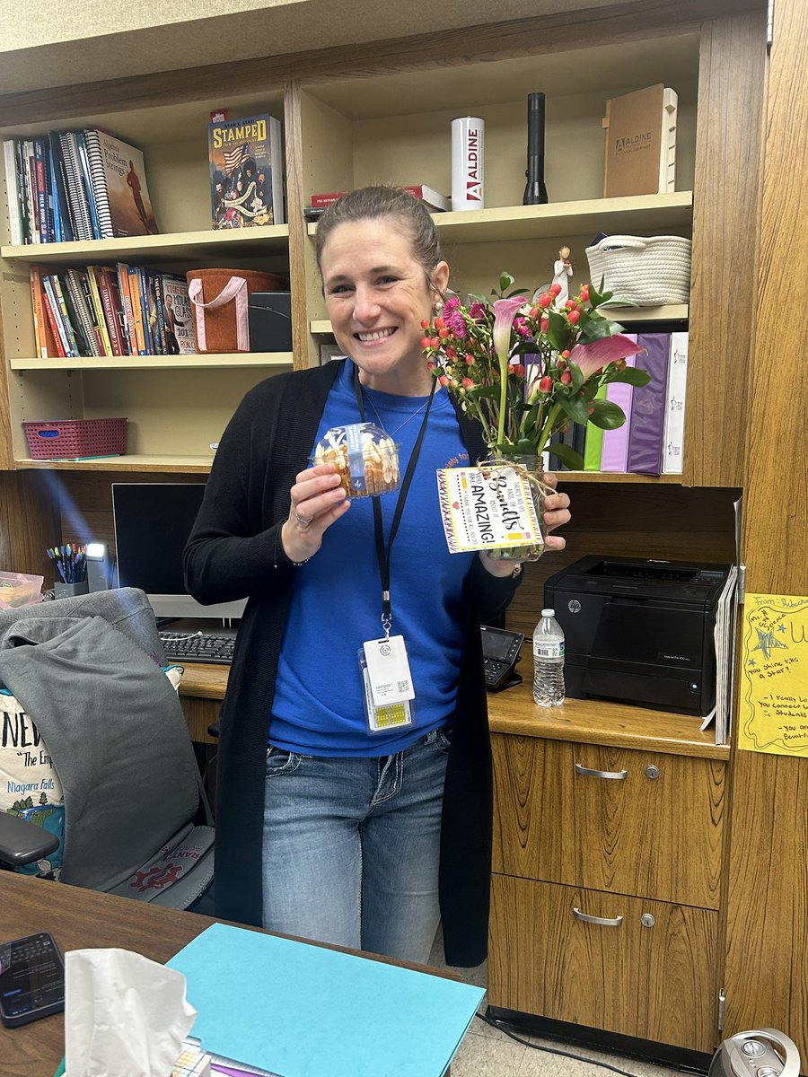 MELITRA MORRIS tweet media