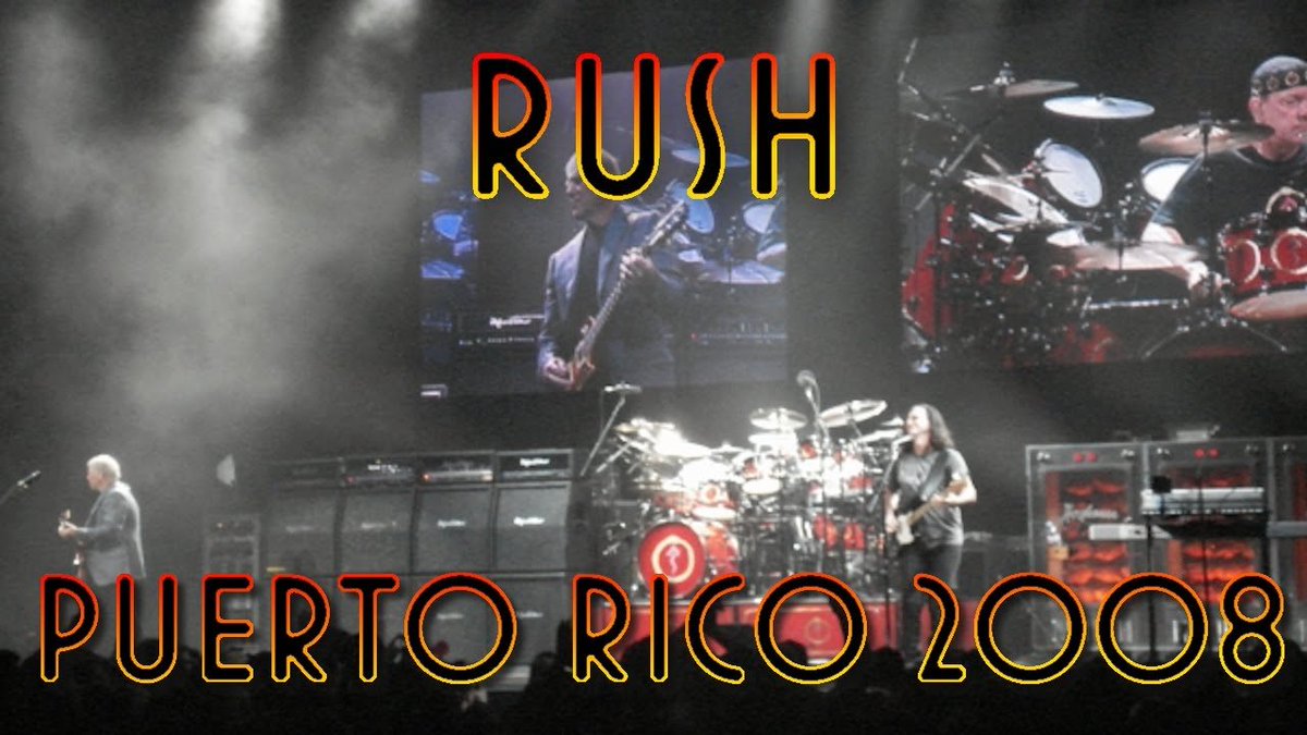 Here's a fan-shot video of the ENTIRE show youtube.com/watch?v=z1AmNp…