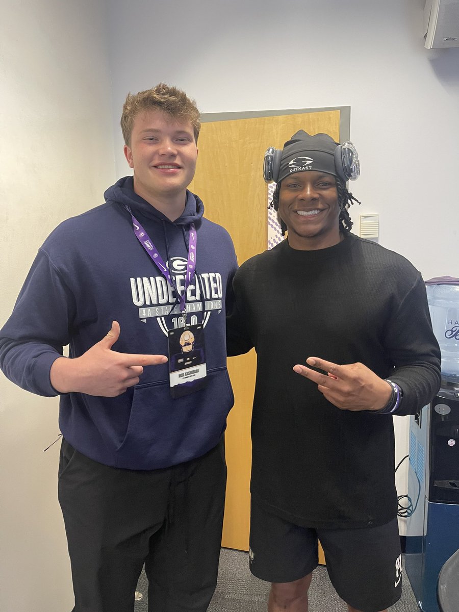 Always WHIRLIE FOOTBALL FAMILY <a href="/NickKashubara72/">Nick Kashubara</a> &amp; <a href="/alonzabiii/">Alonza Barnett III™️</a>! #GDTBAW