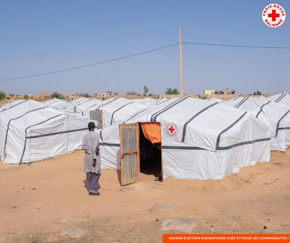 Croix-Rouge Malienne (@croixrougemali) on Twitter photo Du côté de l’humanité, là où un toit devient un espoir.
Des abris d’urgence à la réhabilitation durable, nous restons présents aux côtés de ceux qui ont le plus besoin de notre présence.
Une collaboration avec la <a href="/CroixRougeLu/">Croix-Rouge.lu</a> dans la région de Mopti.
#Abris #Humanite #60anscrm Du côté de l’humanité, là où un toit devient un espoir.
Des abris d’urgence à la réhabilitation durable, nous restons présents aux côtés de ceux qui ont le plus besoin de notre présence.
Une collaboration avec la <a href="/CroixRougeLu/">Croix-Rouge.lu</a> dans la région de Mopti.
#Abris #Humanite #60anscrm