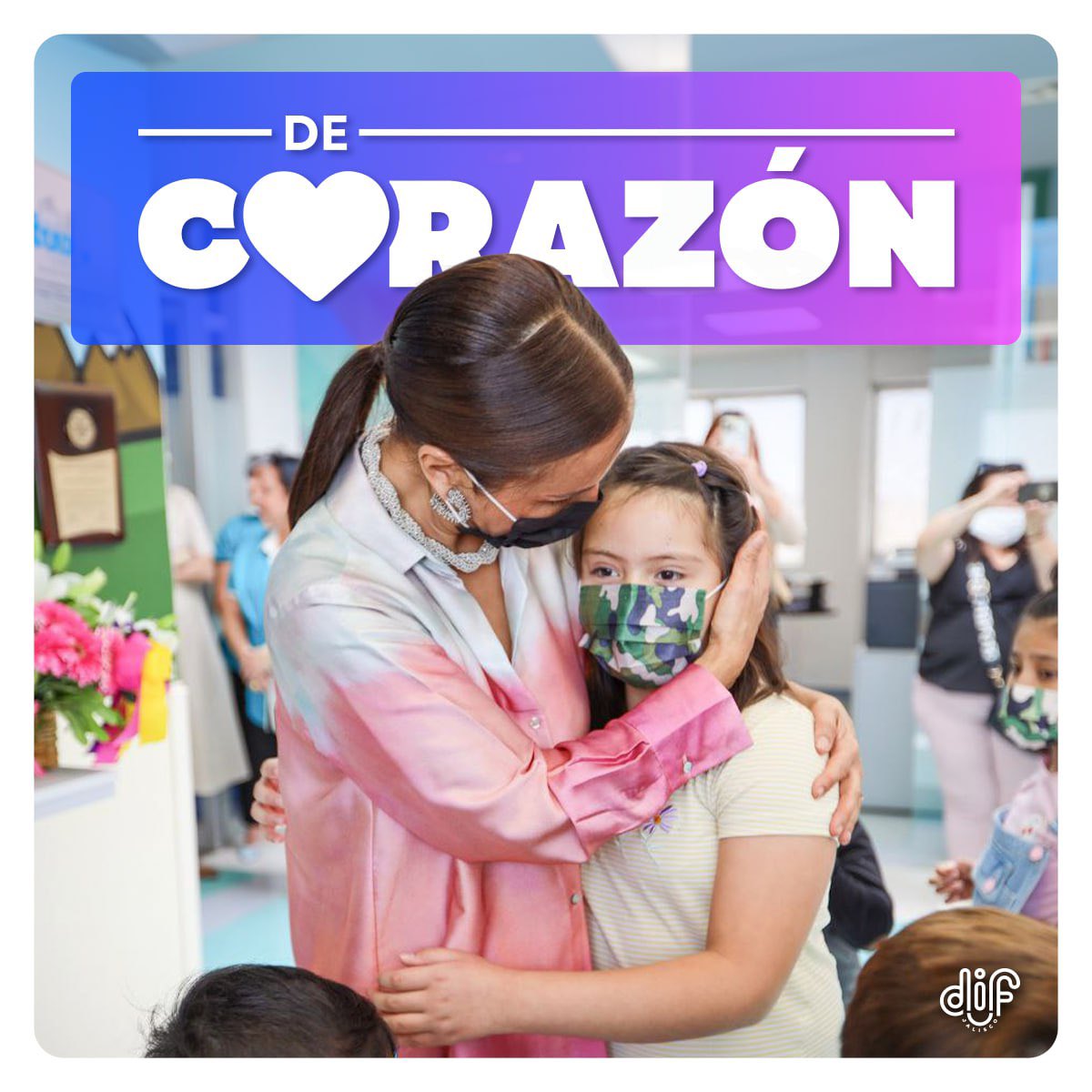 Maye Villa (@mayevillalemus) on Twitter photo Trabajar por la niñez es hacerlo desde el corazón, con empatía, compromiso y amor. Cada acción que impulsamos desde <a href="/DIFJalisco/">Sistema DIF Jalisco</a> tiene como centro el bienestar de nuestras niñas y niños, porque de corazón creemos firmemente que merecen crecer en entornos seguros. 💛👧🏽👦🏻 Trabajar por la niñez es hacerlo desde el corazón, con empatía, compromiso y amor. Cada acción que impulsamos desde <a href="/DIFJalisco/">Sistema DIF Jalisco</a> tiene como centro el bienestar de nuestras niñas y niños, porque de corazón creemos firmemente que merecen crecer en entornos seguros. 💛👧🏽👦🏻