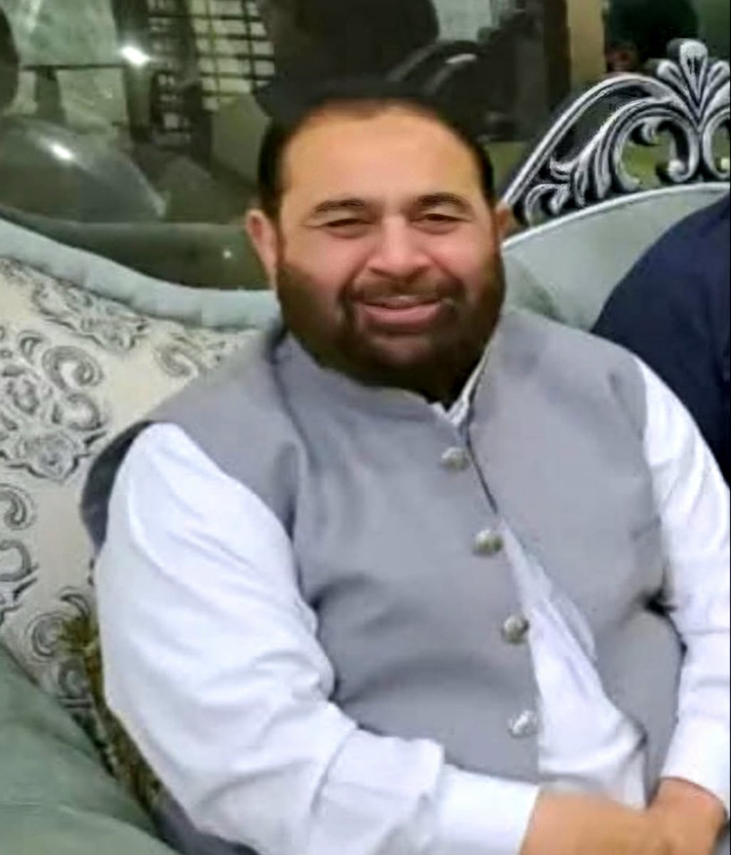 scorpioishere's tweet photo. Many congratulations to Aurangzeb khan Khichi to take Oath as Federal Minister for National Heritage &amp; Culture. Buck up Godley house. https://t.co/BxycmbLUgc