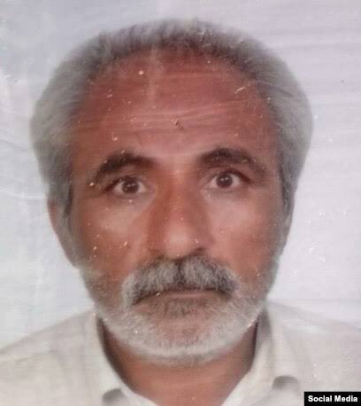 Bu fotoğraftaki kişi Muhammed Nourtani.

Kimsesiz bir işçi. 

Zonguldak’ta kaçak işletilen bir madende çalışırken fenalaşıp yere yığıldı, madenin patronu da onu ormana götürüp üzerine benzin dökerek diri diri yaktı. Kaçak maden işletmek ve işçi çalıştırmaktan ceza almamak için.