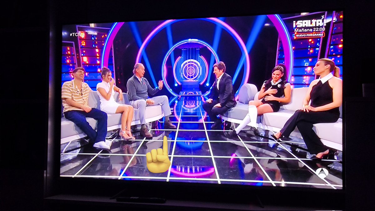 HoowkyPooky's tweet photo. Seguimos igual
#Bertin
#manspreading 
#TCMS https://t.co/UK31O2jk4N