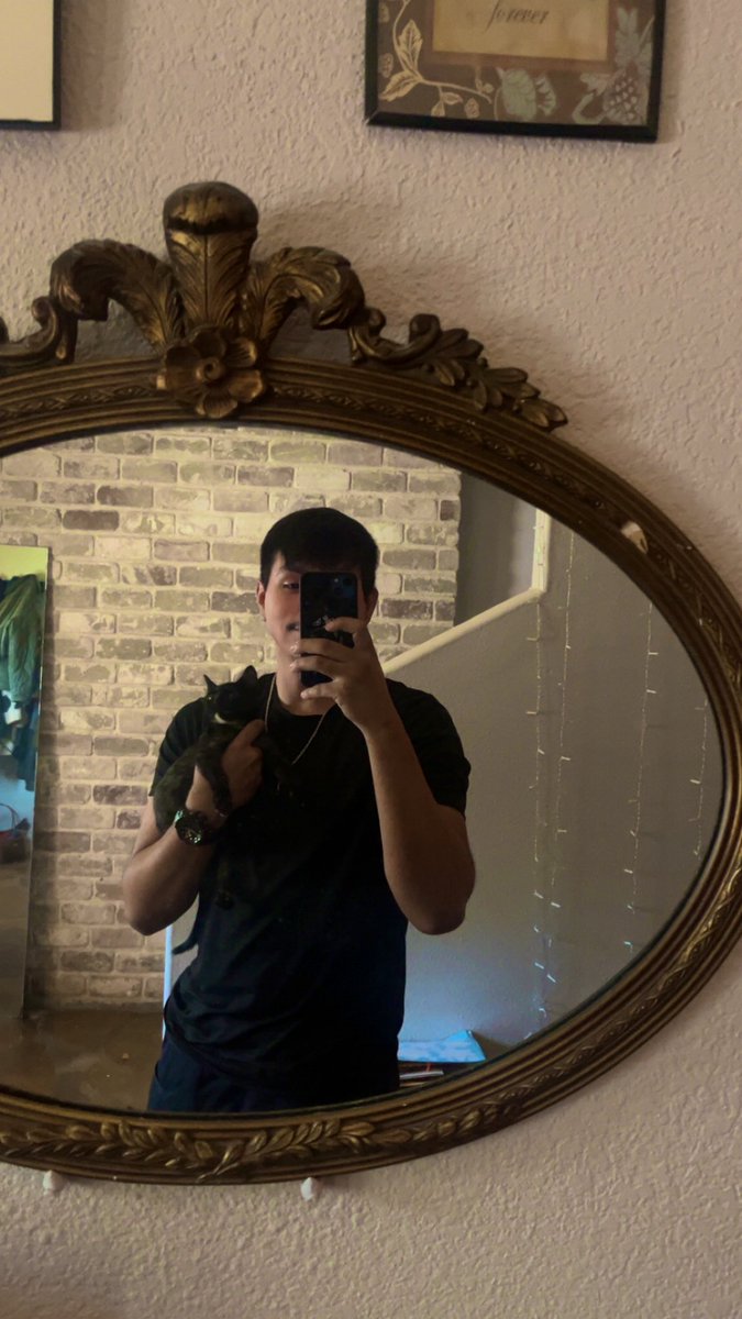 ཀChris tweet media