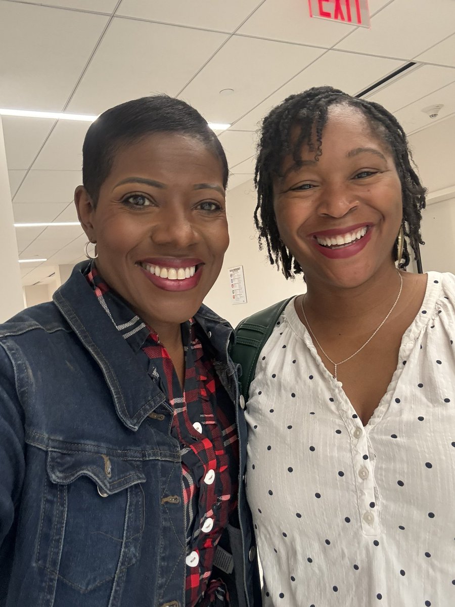 Super proud of my amazing colleagues from the Region 4 Digital Learning Team! I’m intentional with my time—and today, I intentionally showed up to support their incredible work. #TeamSupport #DigitalLearning #Region4Proud