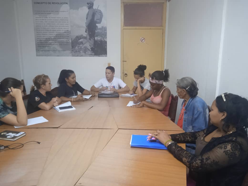 liusdanis's tweet photo. Intensa y provechosa jornada de trabajo en #Perico, la cual tuvo en su centro la significación del trabajo en la base #SiempreJoven https://t.co/eBjH8pWDTt