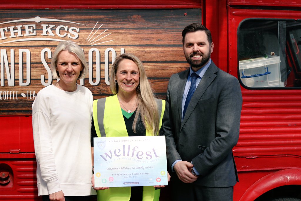 IgnatiusDineen's tweet image. Fantastic end of term #WellFest event @KinsaleComSch Brilliant atmosphere amongst students and staff before we break for the Easter holidays @KathleenMOBrien @Claire1Sheehan @FergalMcCarthy3