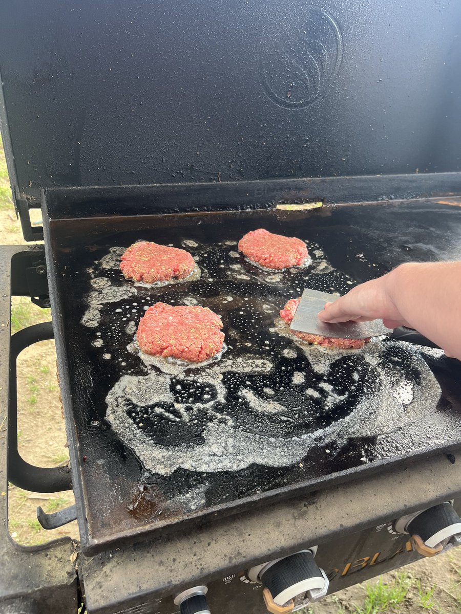 Bobby Ferdaaa tweet media