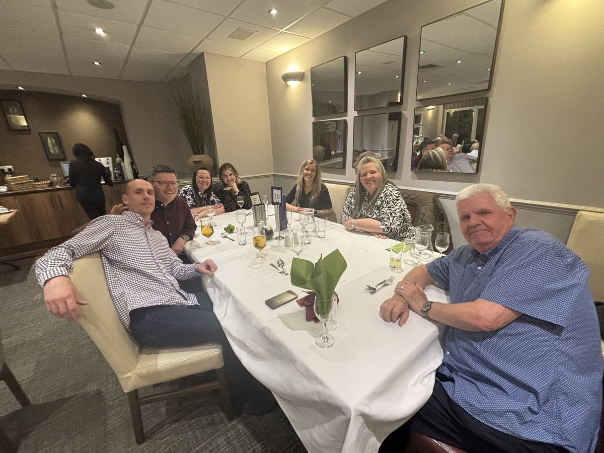 Romfordgolfclub's tweet photo. 2/4 A fantastic Indian Speciality evening. Huge thanks to Chef Anis and his amazing team, as well as John and the bar team! Everything was perfect. Great food, great atmosphere, and truly a memorable night #rgc #perksofbeingamember https://t.co/anRcdvpnHA