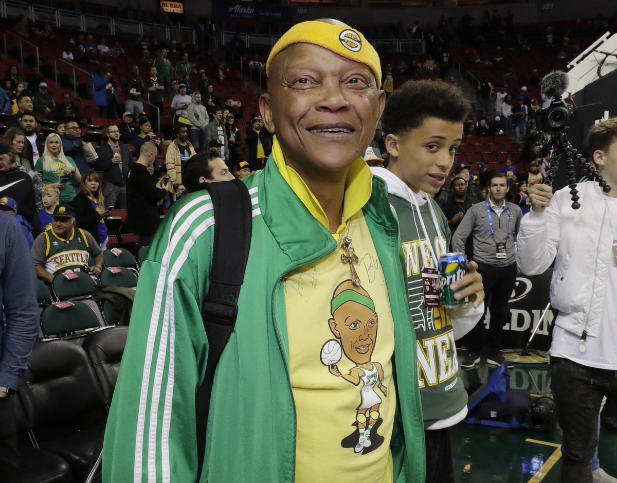Shooting Coach Donald Watts (@donaldwatts24) on Twitter photo Cried tears of joy with this one. We have been through it these last couple years especially the last month but our main man is smiling down on us, headband tilted to the side <a href="/isaiahdwatts/">isaiah watts</a>.
Thank you <a href="/TerrapinHoops/">Maryland Men’s Basketball</a> <a href="/TeamCoachBuzz/">Buzz Williams</a>. Let’s go get a natty!
#GoTerps Cried tears of joy with this one. We have been through it these last couple years especially the last month but our main man is smiling down on us, headband tilted to the side <a href="/isaiahdwatts/">isaiah watts</a>.
Thank you <a href="/TerrapinHoops/">Maryland Men’s Basketball</a> <a href="/TeamCoachBuzz/">Buzz Williams</a>. Let’s go get a natty!
#GoTerps