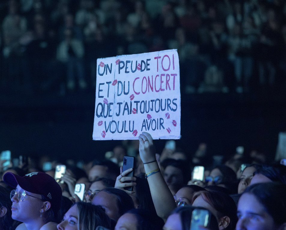 nickystarr75's tweet photo. les retours de concerts de PGM sont fous sur tt les réseaux à chaque fois c’est le meilleur concert de la vie des gens 🤝🏾 #PierreGarnier https://t.co/lliBRaJefY
