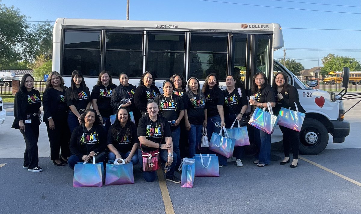 LFCISDFamEngage's tweet image. Yesterday was an exciting day filled with parent workshops & engaging presentations! Thank you @LosFresnosCISD Ps for representing at the @RegionOneESC Regional Parent & Family Conference, “Cosmic Connections, The Infinite Impact of Engaged Parents!” @jmcdonough33