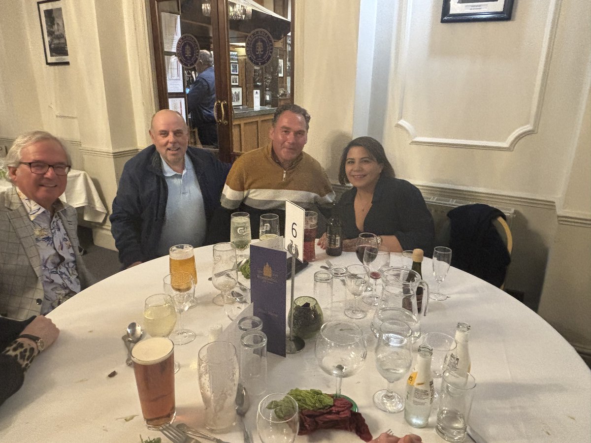 Romfordgolfclub's tweet photo. A fantastic Indian Speciality evening. Huge thanks to Chef Anis and his amazing team, as well as John and the bar team! Everything was perfect. Great food, great atmosphere, and truly a memorable night #rgc #perksofbeingamember https://t.co/1OAmoTfk5D