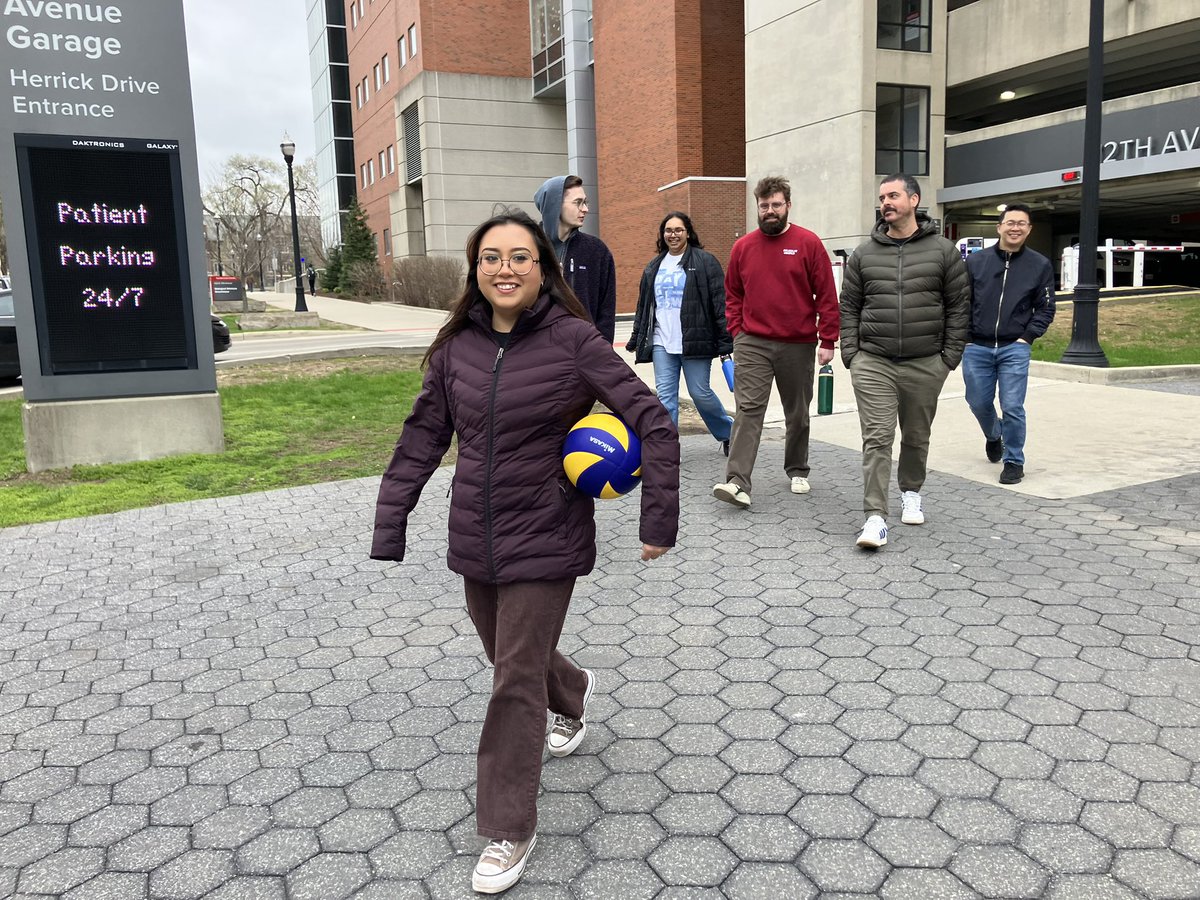 SigmaFacto's tweet image. No lab meeting today, let’s play volleyball!