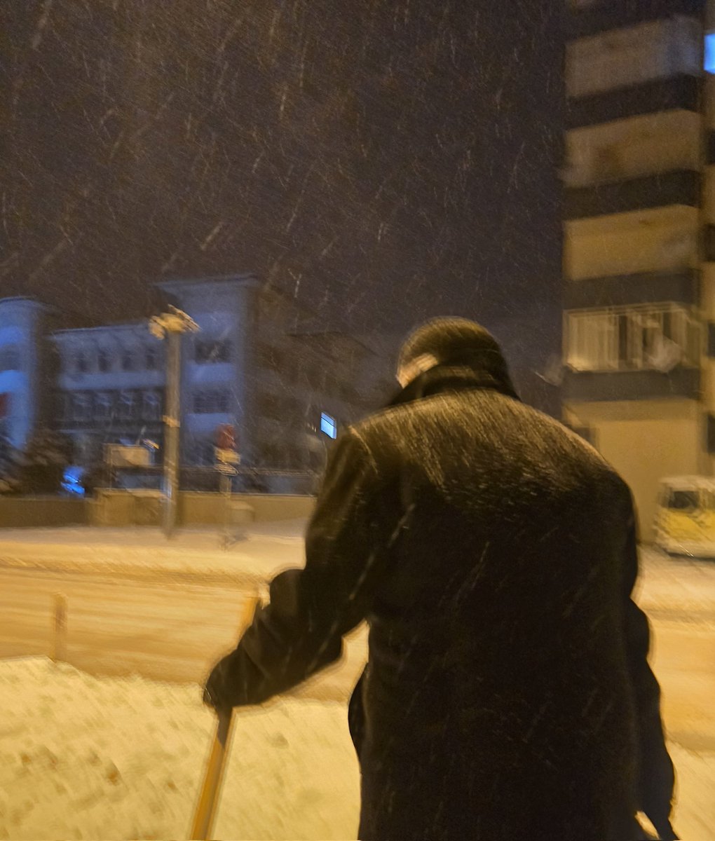 Nisanın ortasında beni dedeme, memlekete ve kara kavuşturan Rabbe hamd olsun ♥️