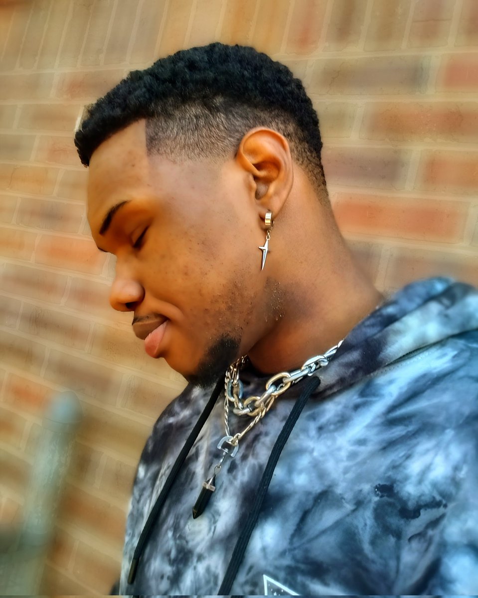 Malik_Nova96's tweet photo. "Praying for a genie rub. Praying to the stars above." - @IDK
πΈ:
#headshots #modeling #model #printmodeling #printmodel #actor #photography #diyphotography
#artist #fashion #alternative #alternativefashion #streetwear #streetwearfashion #hiphop #hiphopfashion https://t.co/3Nfub8aWgt