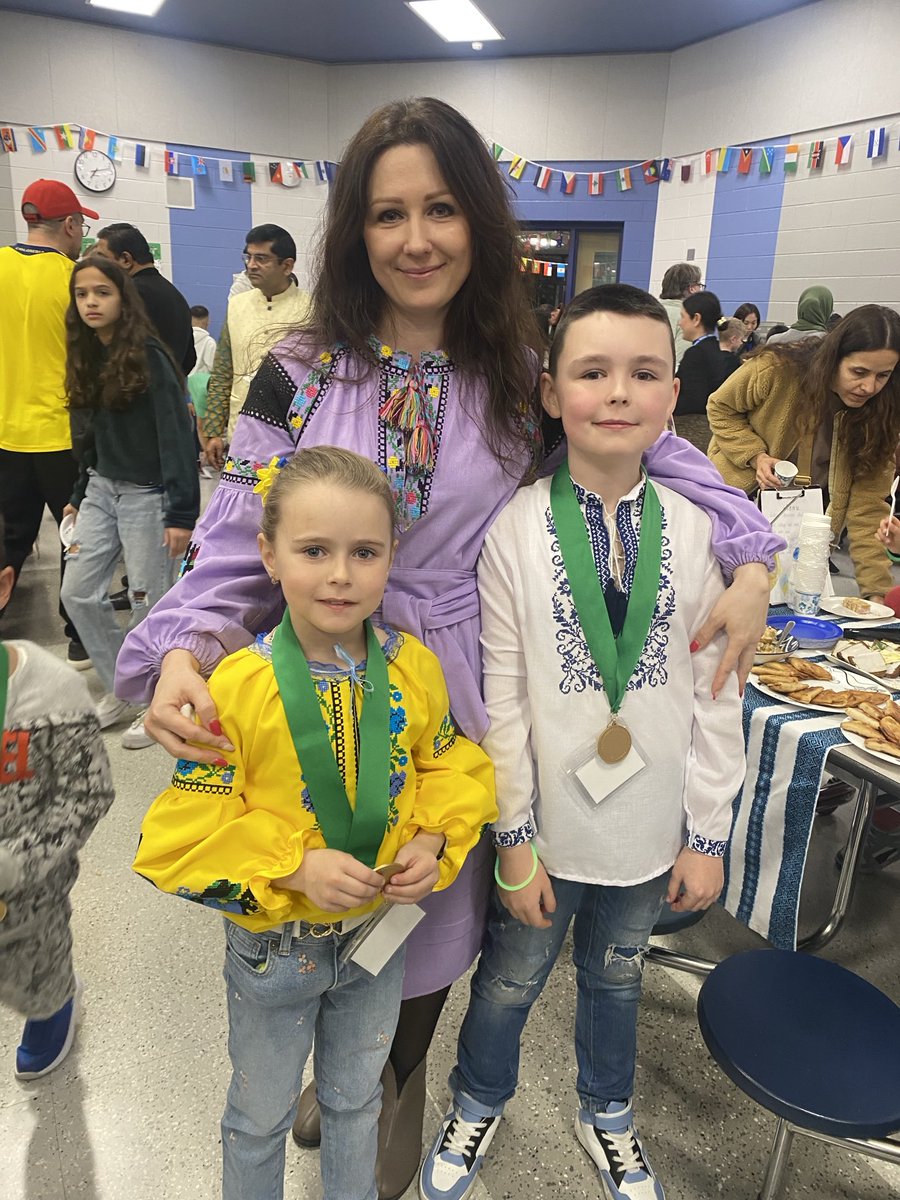 Mrs. Duffer tweet media