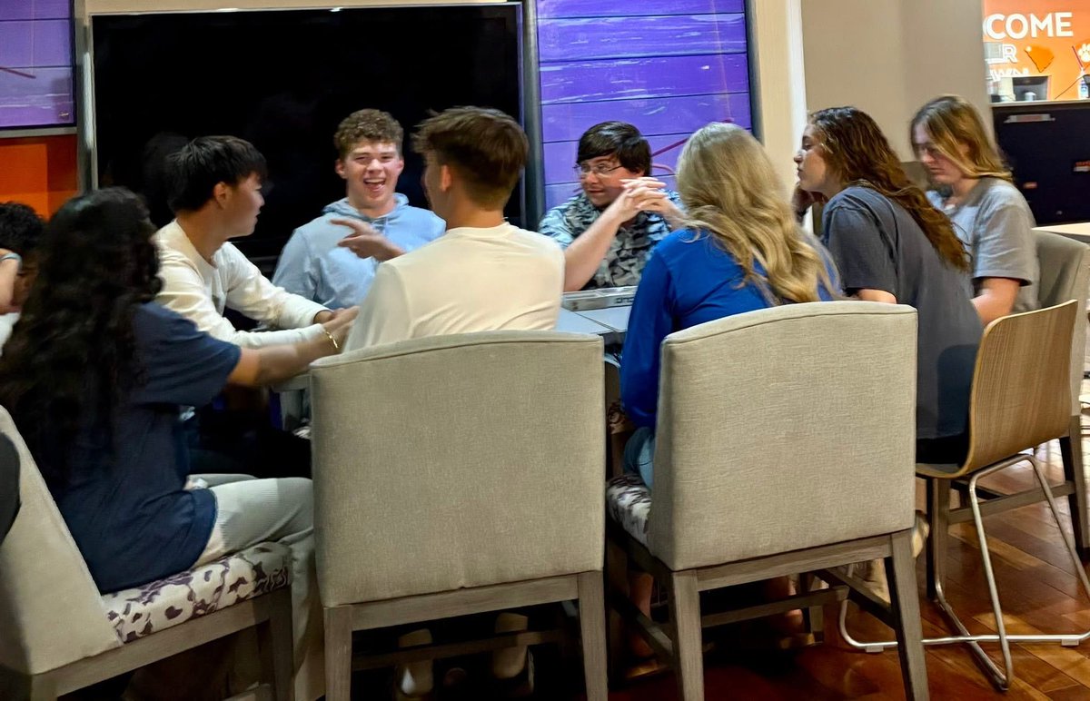 GP MATHLETES! Mr. Norwood’s AP Calc students compete @ Clemson Univ. in Calc Math Challenge. 2 parts: individual &amp; teams. They compete in the team tourney in 6 rounds, based on the AP Calc AB syllabus! Thanks Z. Norwood, J. Reagan &amp; C. Drennen! Way to go, GP!💙💛🏴󠁧󠁢󠁳󠁣󠁴󠁿