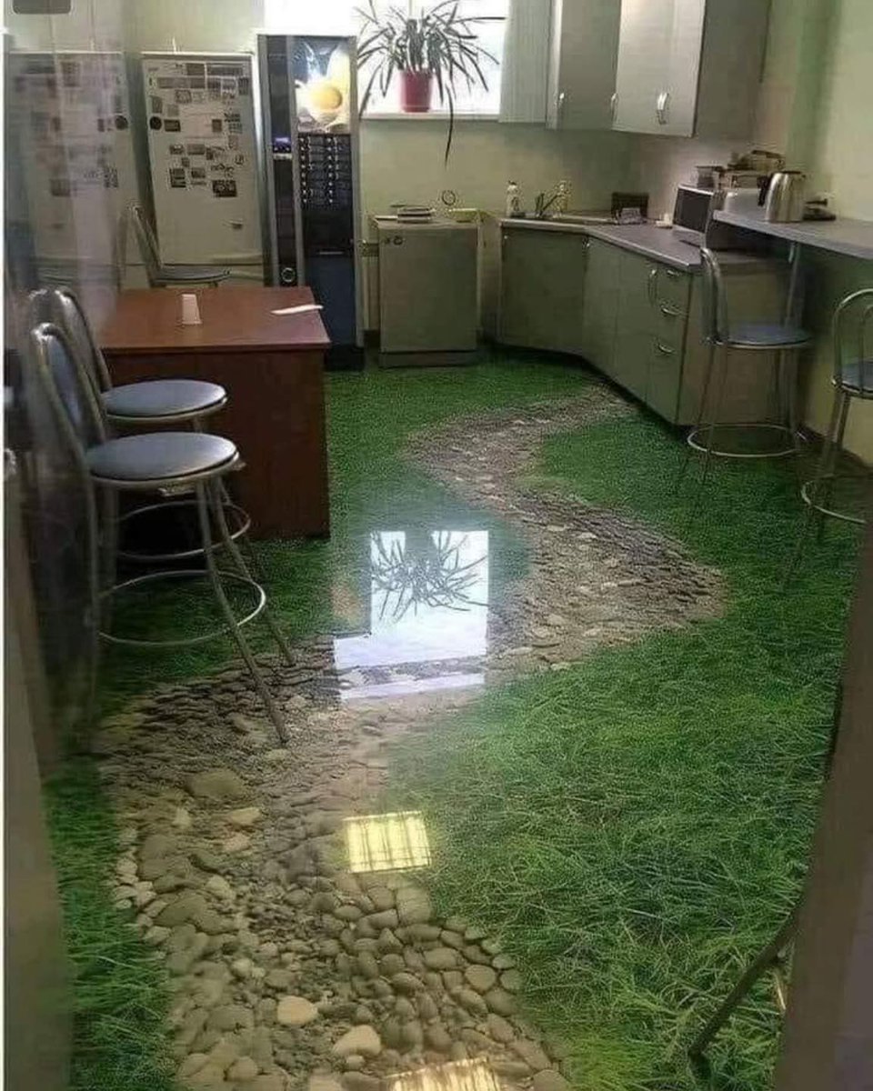 The color of the floor will change when you like the photo. ˜