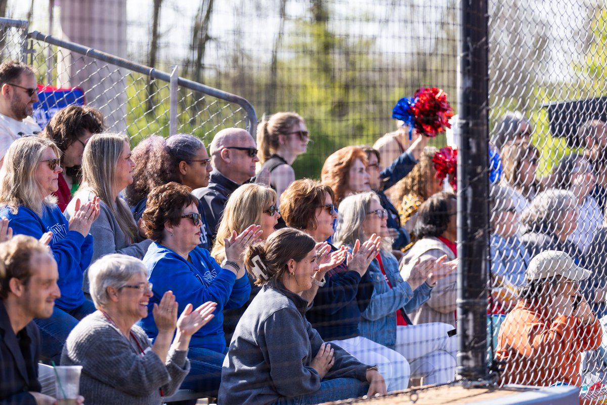 volstatecampus's tweet photo. Wednesday, the #VolStateSoftball team (@VSCCPioneersSB) showed the home crowd why they are ranked #20 nationally for the #NCJAA, powering their way to 2 wins in a double-header!
President, Dr. Wendi Tostenson, also got to throw a ceremonial 1st pitch before cheering them on. https://t.co/L3X0KBccvX