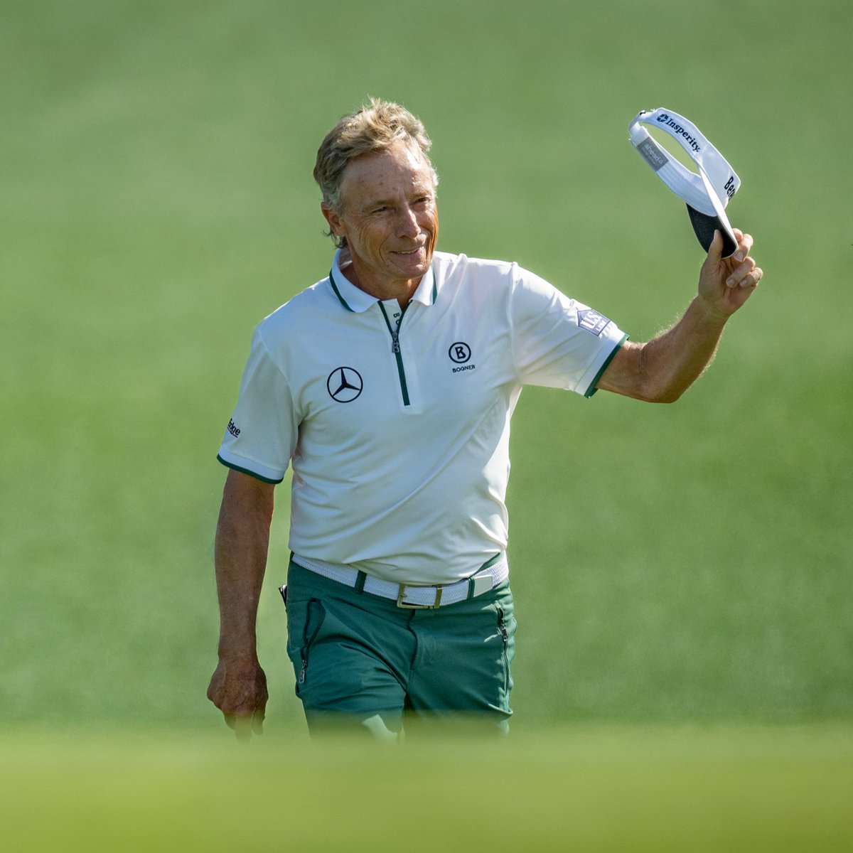 TheMasters's tweet photo. Saluting a champion. #themasters https://t.co/EdAIpMbfAJ