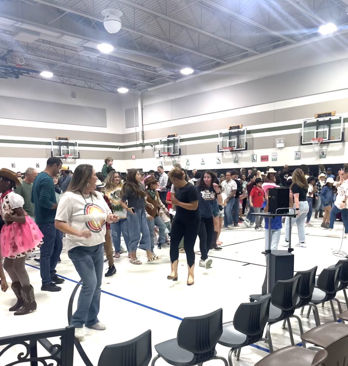 Creating a school family where everyone feels connected and included is what makes this work so meaningful. One of my most favorite moments of the year? Watching parents, staff and kids dance together at the end of our 4th grade program! 😍