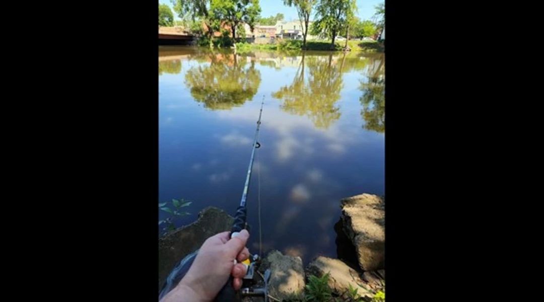 InsideSpread's tweet photo. New Michigan fishing 2025 rules are out! 🎣  Learn license costs ($26-$266), steelhead/muskie changes, and Free Fishing Weekend dates. Check The Inside Spread’s guide: https://t.co/T6sAWWu8pR 🌊  #MichiganFishing #FishingLicense #Fishing2025 https://t.co/x1bTGQ9VRq