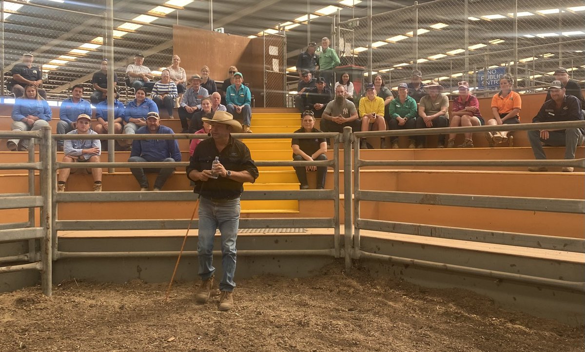 jackbriscoe109's tweet photo. Did a couple of stockhandling presentations for the @vffStockSense https://t.co/DqWQMn6z82