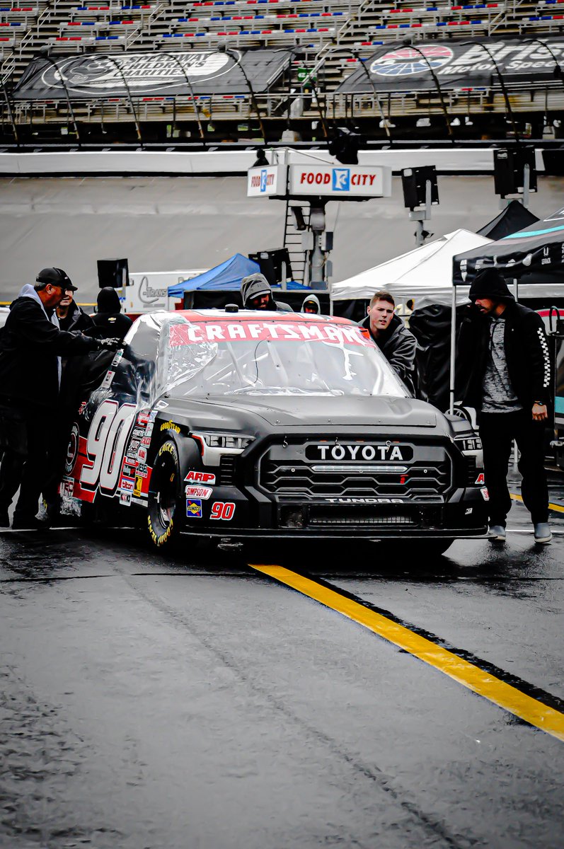 MrWyat5's tweet photo. Rains Tapering off, getting ready for crunch time.  🌦️

#NASCAR | #weatherguardtruckrace https://t.co/7tuad1oXct