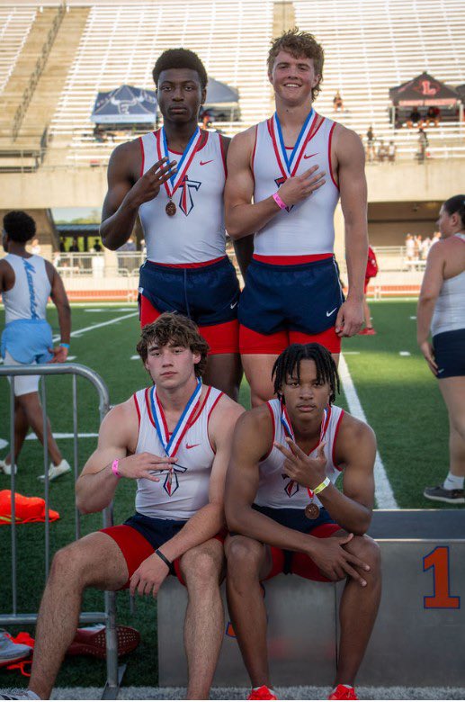 Centennial HS tweet media