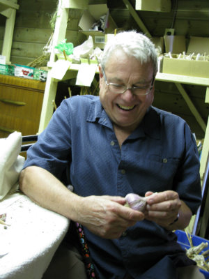 Remembering Dr. Robert Litke , @wilfridlaurieruni prof @seedsdiversity member, garlic farmer &amp; spark behind Toronto Garlic Festival. He also supported the first Stratford Garlic Fest.  Bob passed away Mar 21, 2025. Thanks, Bob for sharing the passion for local garlic.