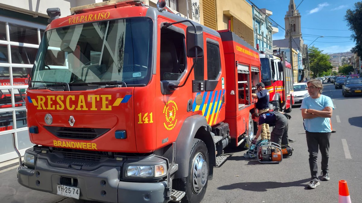 AGRADECIMIENTOS 🤝 | Como compañía, queremos expresar nuestro más sincero agradecimiento, a la Décimo Cuarta Compañía “Bomba Reino de Bélgica” por facilitarnos temporalmente su unidad 141. Esta unidad prestará servicio en nuestra compañía como UR-10.