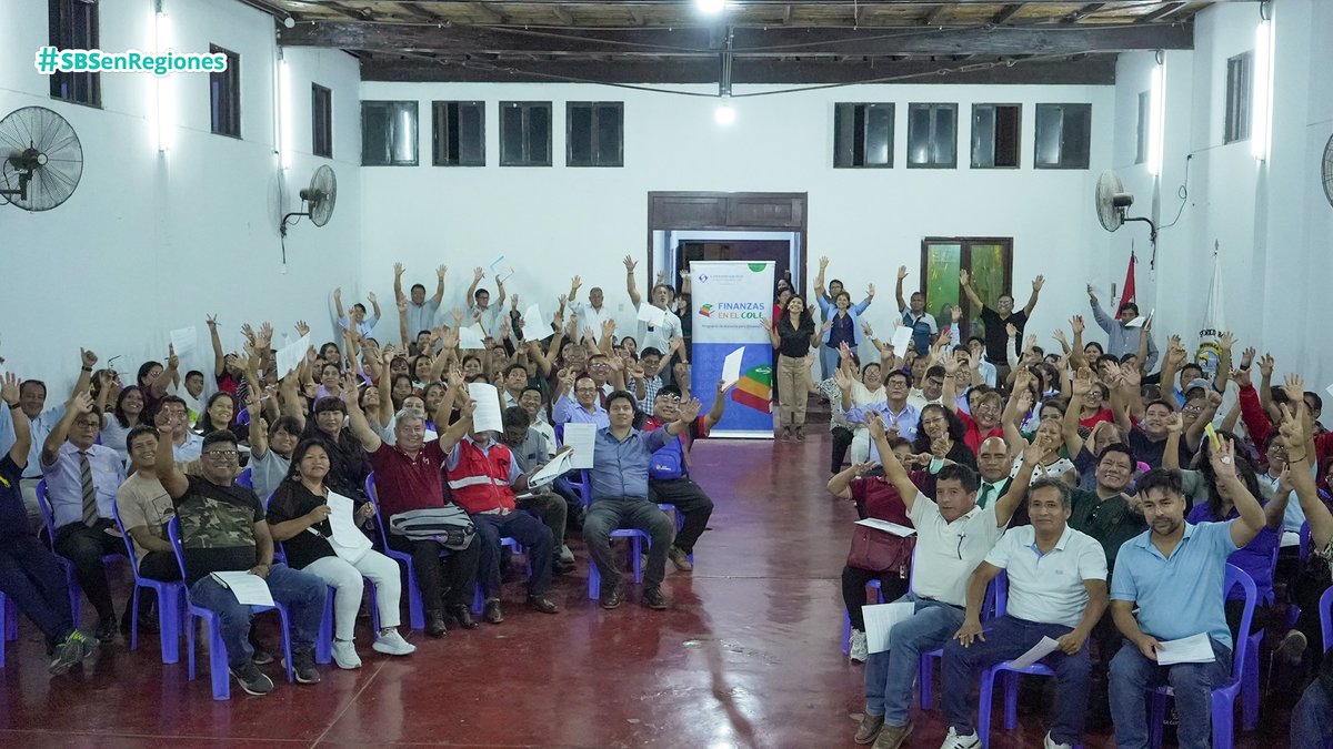 SBSPERU's tweet image. #SBSenRegiones Capacitamos a más de 140 docentes de #Pativilca, #Supe y #Barranca, como parte de nuestro programa "Finanzas en el cole", que se desarrolló con el apoyo de la UGEL de Barranca y la Municipalidad Distrital de Pativilca.