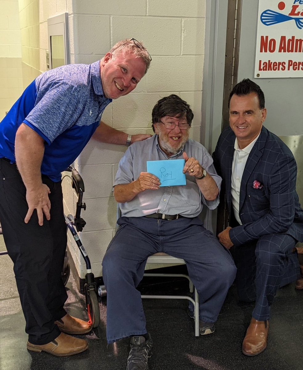 PtboLakersLax's tweet photo. We are deeply saddened to learn of the passing of longtime fan, former waterboy, and true Lakers ambassador Roy Bateman. https://t.co/yRbRaBtEqt