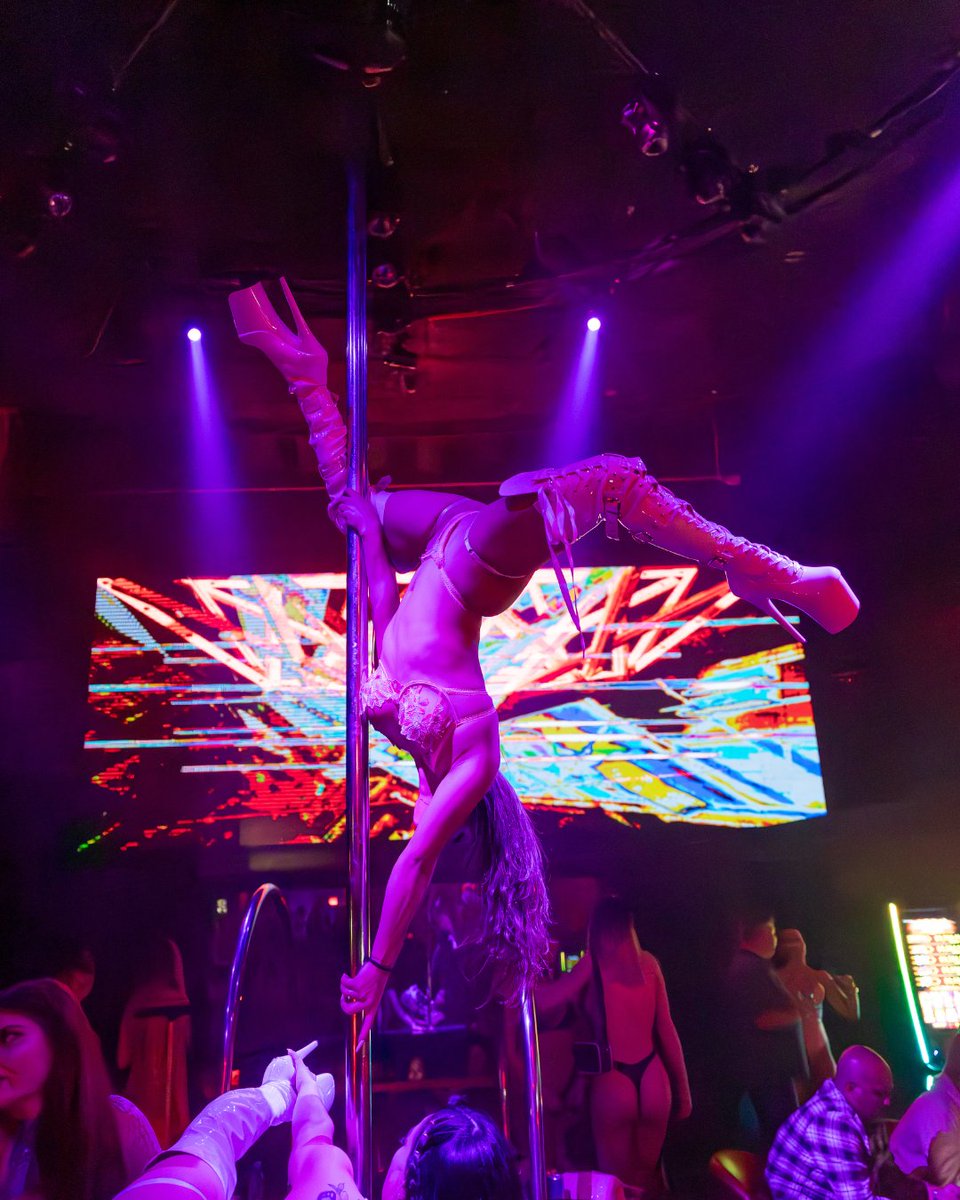 Friday has a way of bringing out her best moves 💕 Skip the boring plans and let our dancers show you what you've been missing all week.

Complimentary entry → goldrushcabaret.com