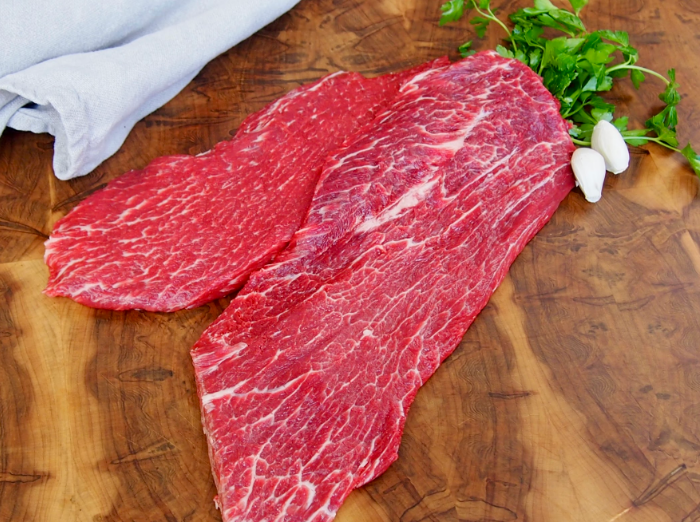 Back at it again this week at Chamblee Farmers Market (3412 Pierce Drive in ATL)
The cleanest and most delicious sustainable/regenerative proteins (non-GMO, antibiotic free) that have lower environmental impact than conventionally farmed/delivered product.