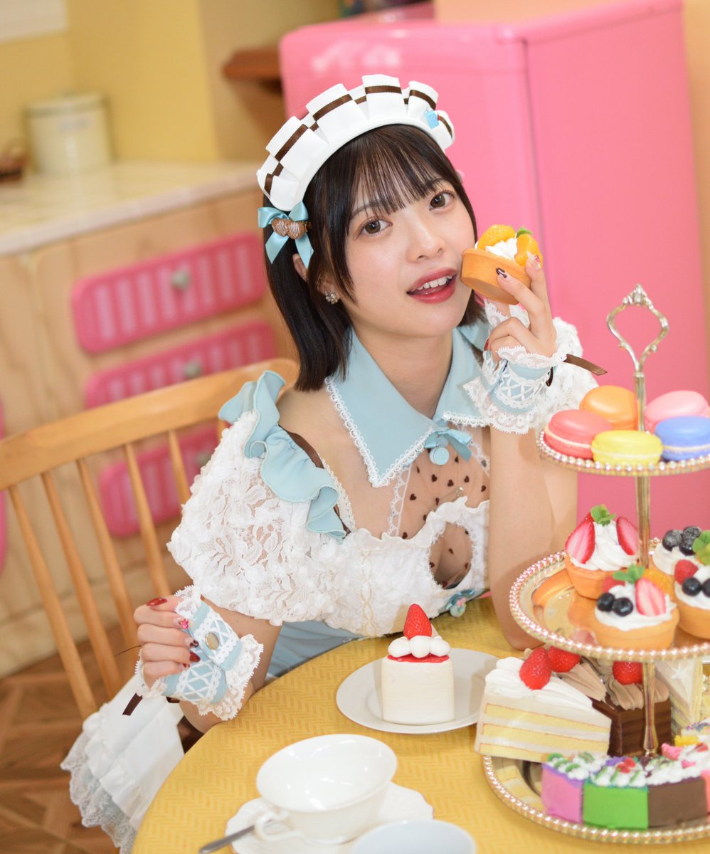 Kyuuuns_yuka's tweet photo. 無加工のメイドさん🎀 https://t.co/B81GNMcpjE