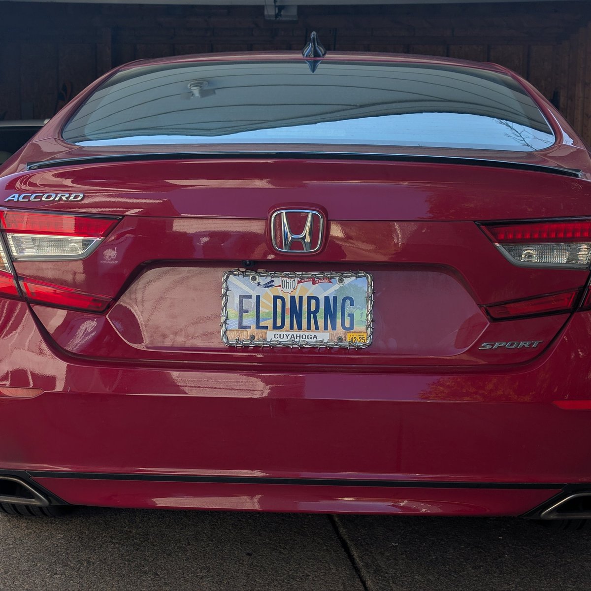 littlenutsac_'s tweet image. I am John Elden Ring